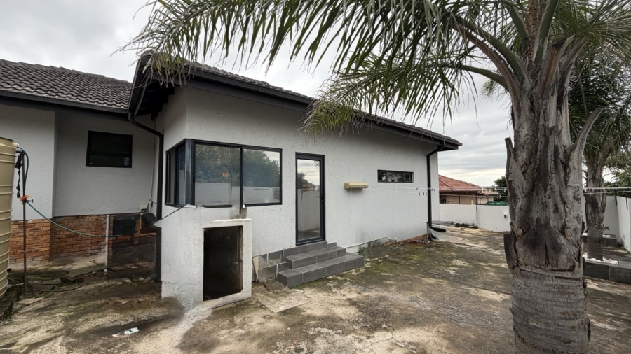 3 Bedroom Property for Sale in Tlhabane West North West